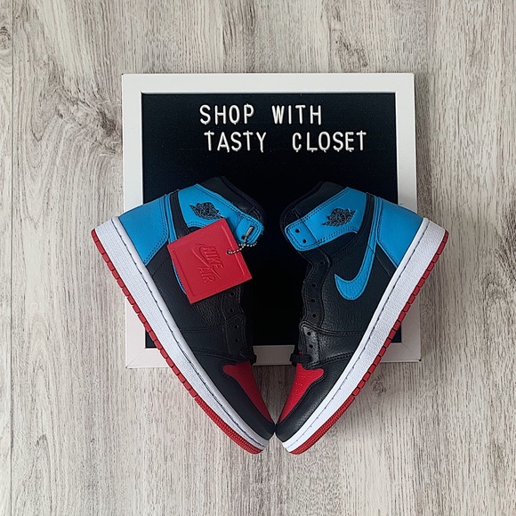 Nike air jordan 1 high sneakers - Picture 2 of 7